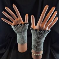 Stulpen Grau mit Perlen